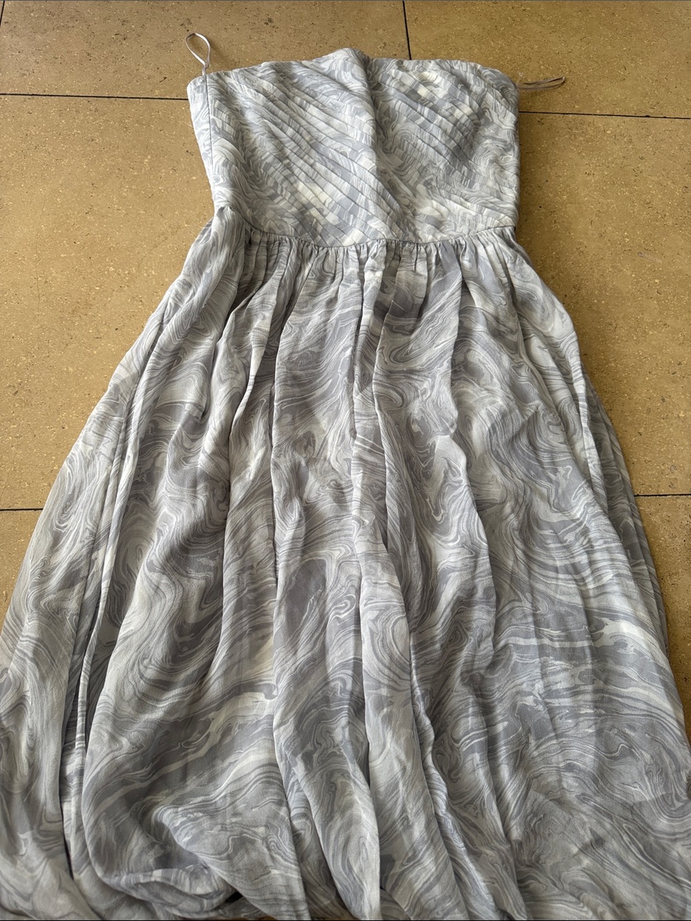 Michael Kors Collection Strapless Marble-Print Gray & White Gown